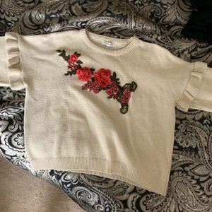 Woven Heart Sweaters - 90s Embroidered Crop Sweater Woven Heart Sweaters - 90s Embroidered Crop Sweater